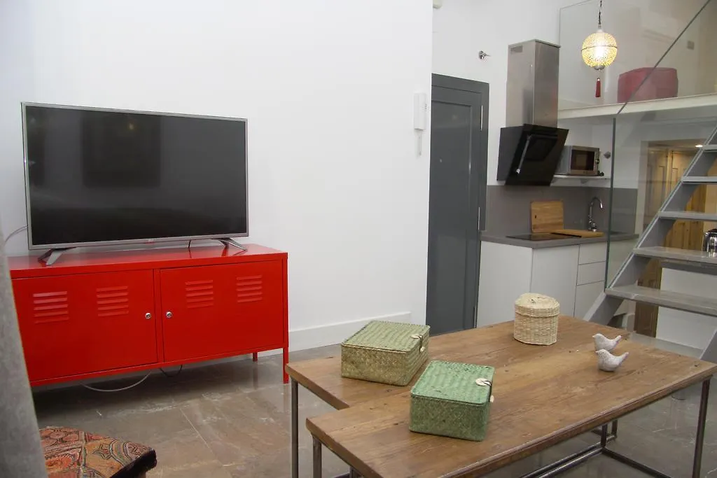 Отель Duplex Tomas De Cozar Малага Апартаменты